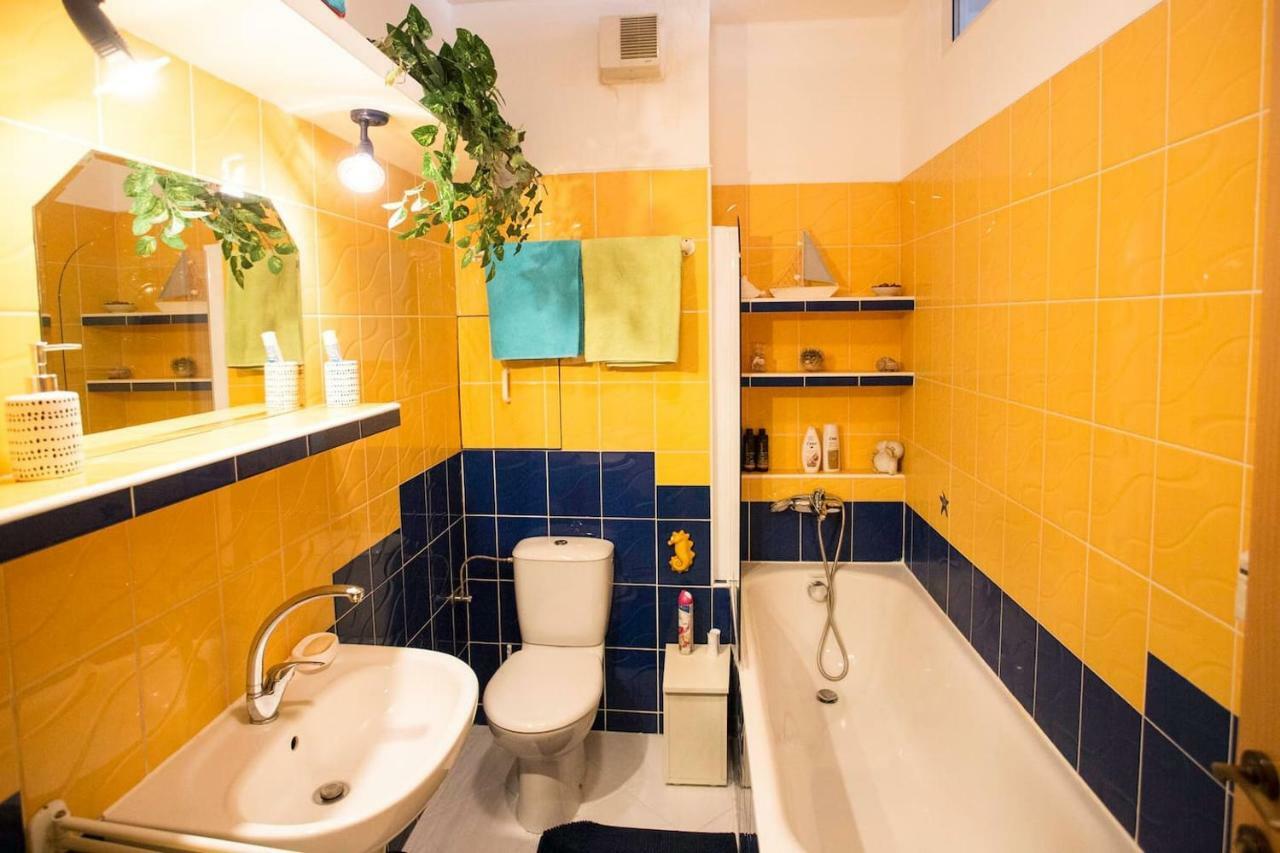Cozy Apartment Btw Centre And Airport - Private Host - No Invoice Pressburg Exterior foto
